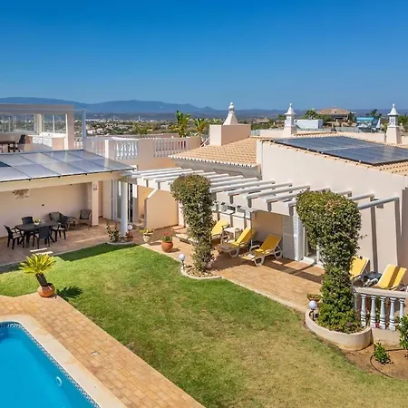 Villa Do Farol