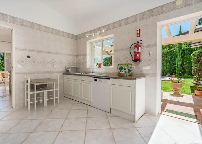 Do Farol * Estômbar