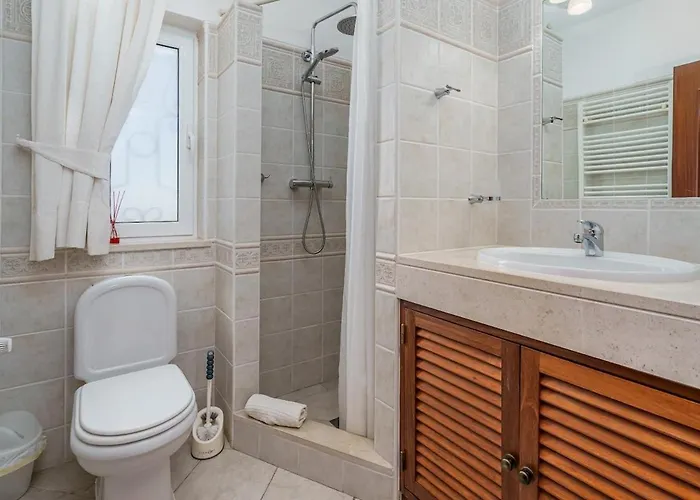 Do Farol * Estômbar